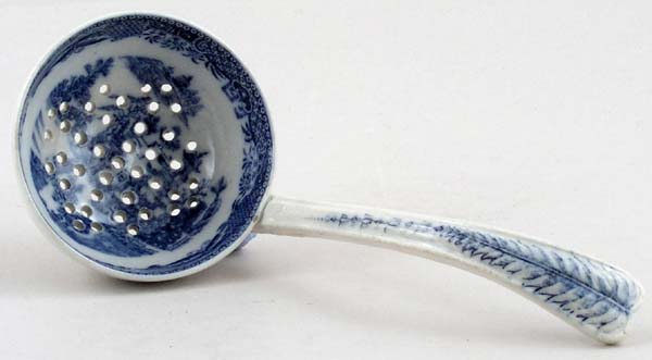 Ladle small pierced c1800